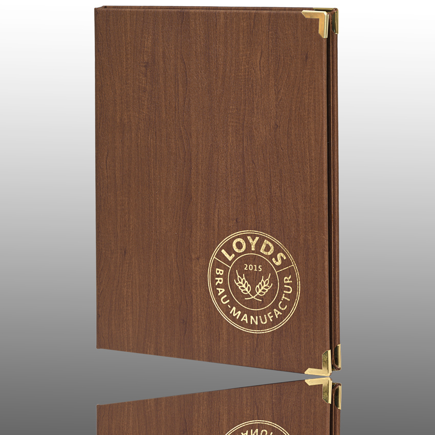 Speisekarte Holzdesign Braun mit Logo in Gold